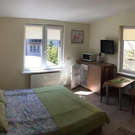 Jurates Gatves Sveciu Namai 3*